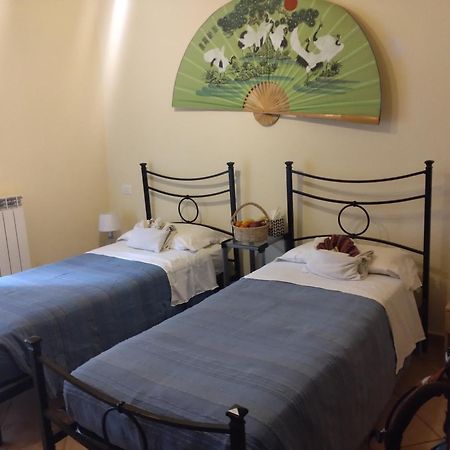 コッレ・ヴァル・デルザ La Strega Ubriaca Bed & Breakfast エクステリア 写真
