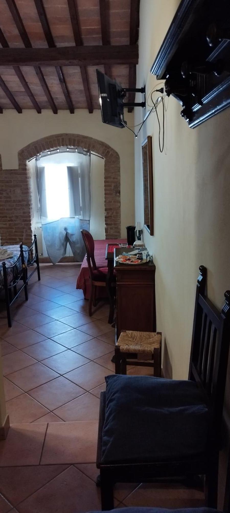 コッレ・ヴァル・デルザ La Strega Ubriaca Bed & Breakfast エクステリア 写真